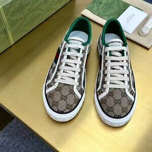 Gucci shoes